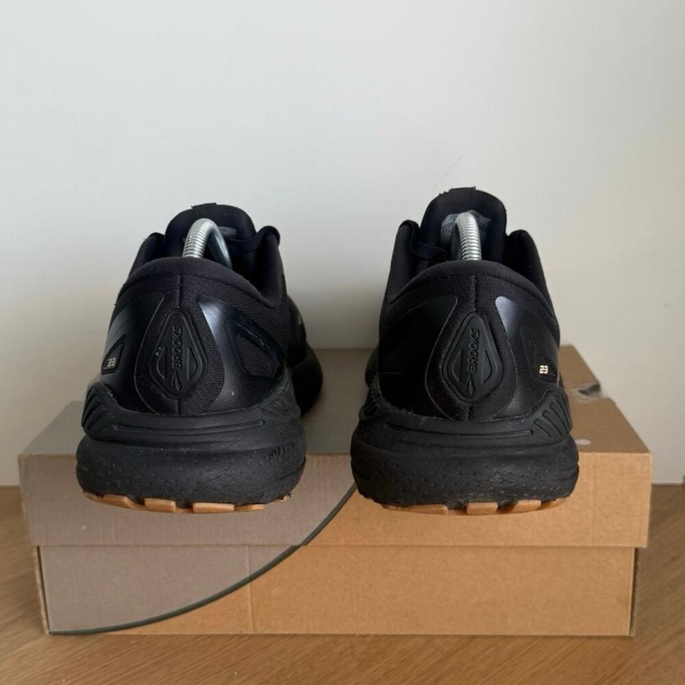 Brooks Adrenaline 23 ‘Black Gum’ Men Running Sneakers- SZ 11 - Picture 3 of 16
